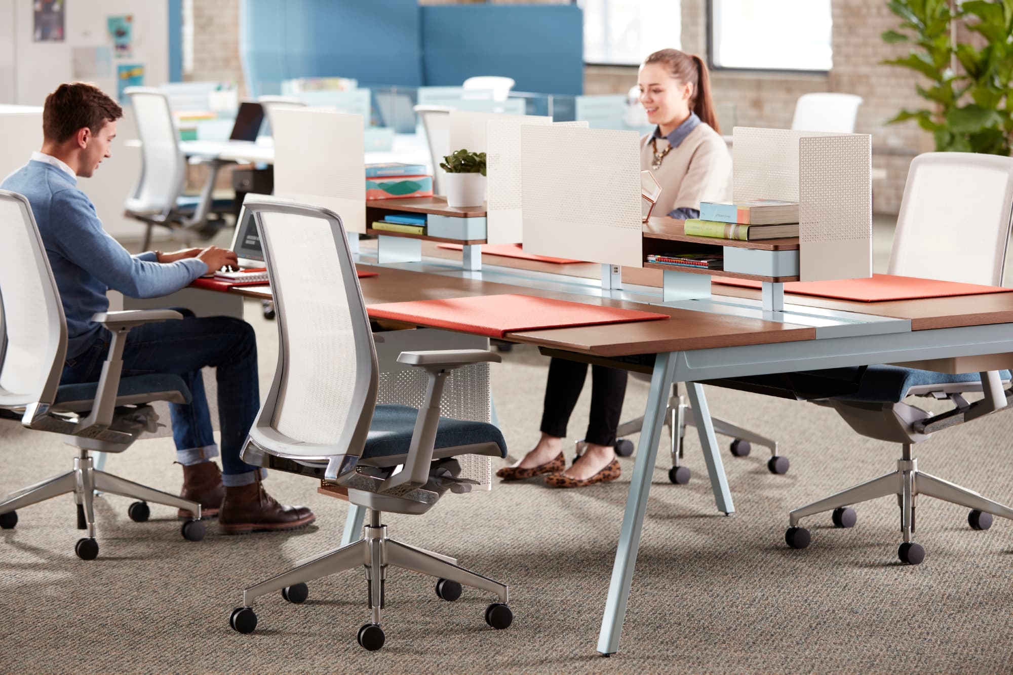 Haworth Very Commercial Furniture Product JC White