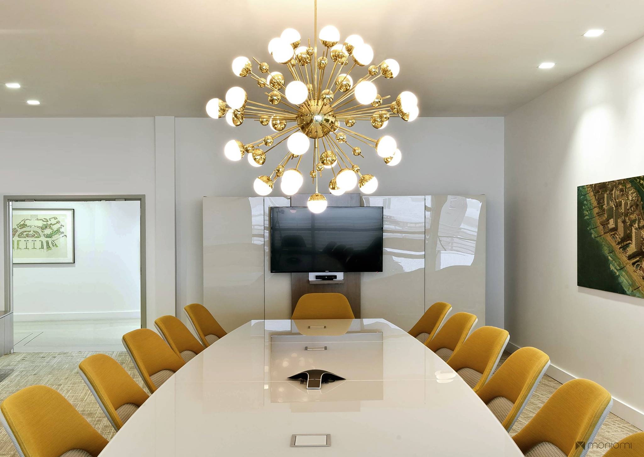 Nucraft flow conference shop table